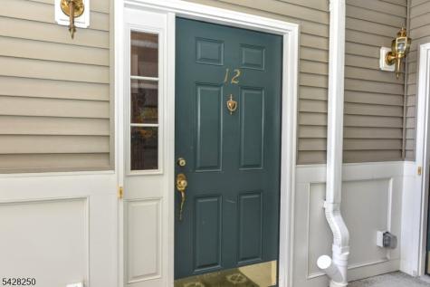12 De Bruyle Court Hawthorne NJ 07506