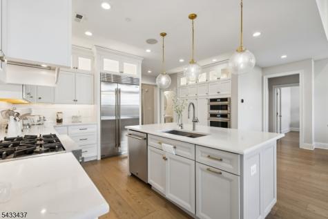 6 Concord Court Warren NJ 07059