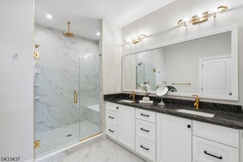 6 Concord Court Warren NJ 07059