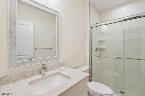 6 Concord Court Warren NJ 07059