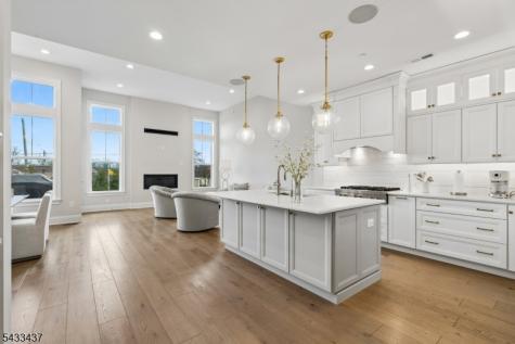 6 Concord Court Warren NJ 07059