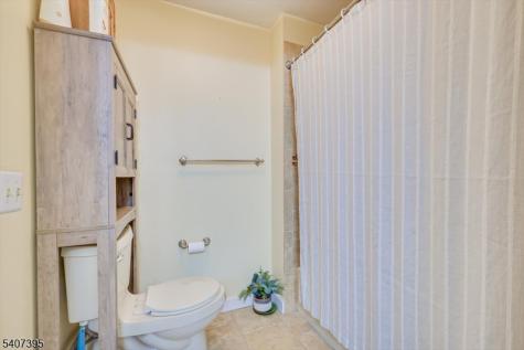 45 Amethyst Way Franklin NJ 08823