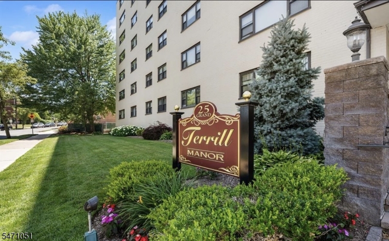 25 Grand Avenue Hackensack NJ 07601