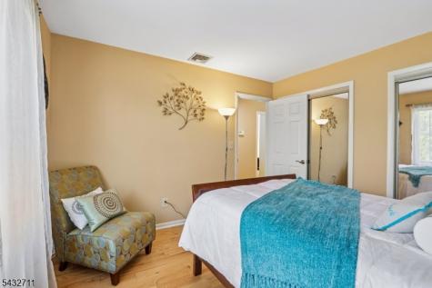 40 Woodland Drive Woodland Park NJ 07424
