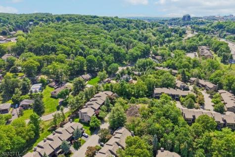 40 Woodland Drive Woodland Park NJ 07424