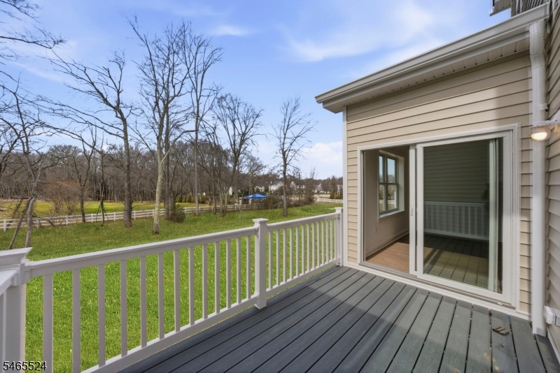 22 Remington Court Howell NJ 07727