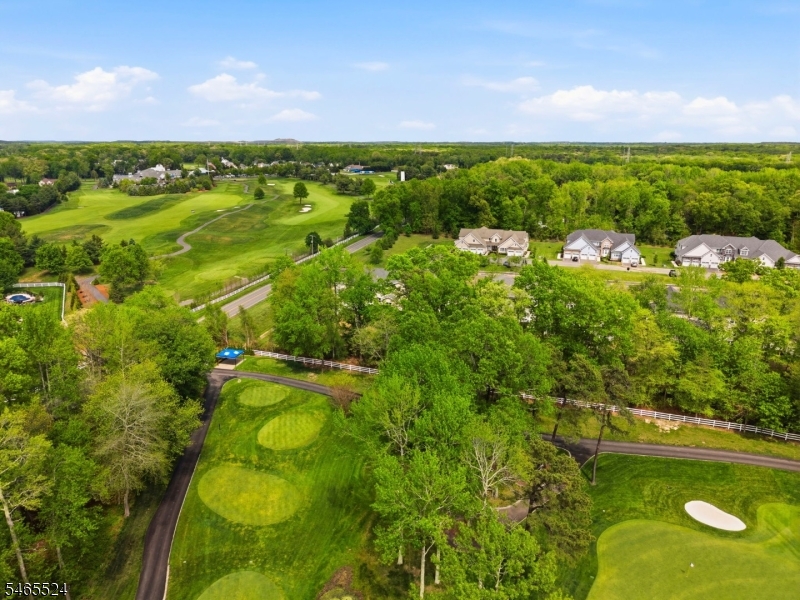 22 Remington Court Howell NJ 07727