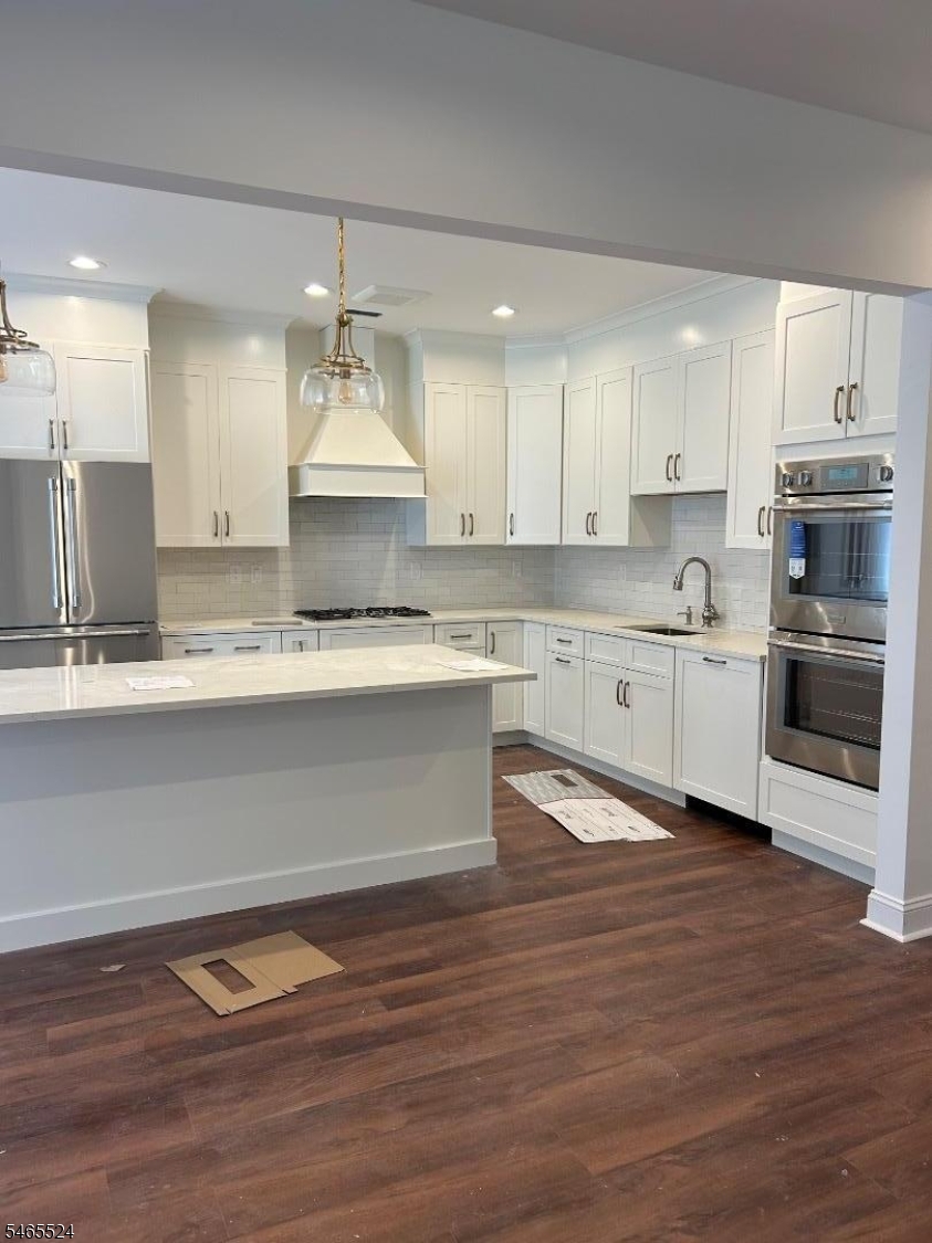 22 Remington Court Howell NJ 07727