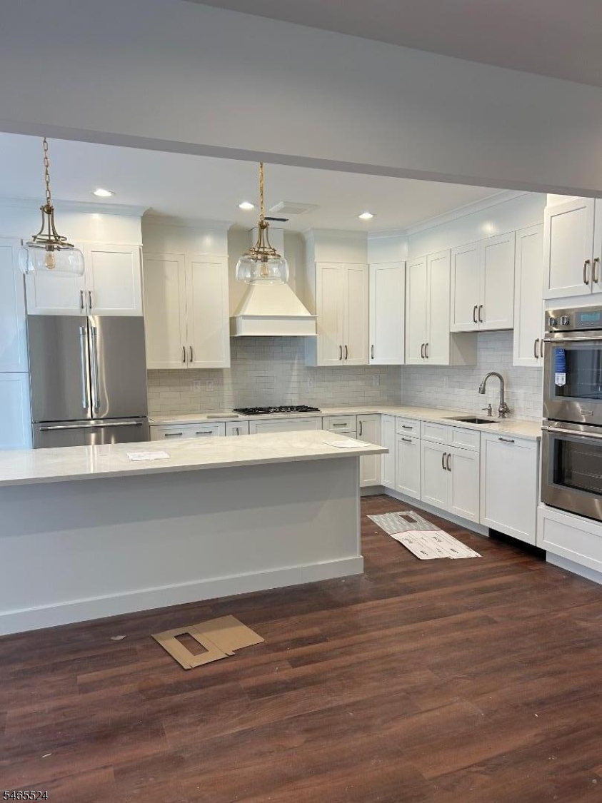 22 Remington Court Howell NJ 07727