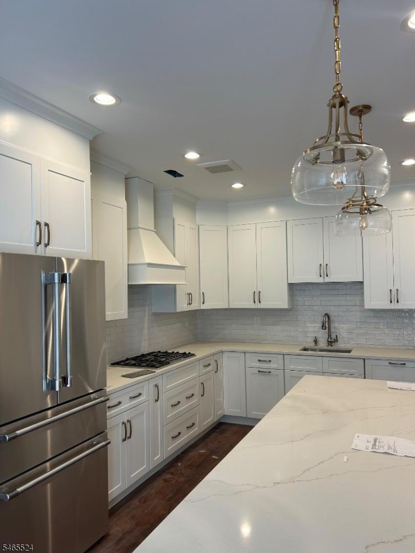 22 Remington Court Howell NJ 07727