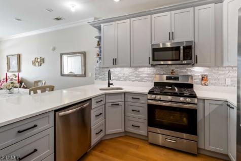 302 Fischer Court Rockaway NJ 07866