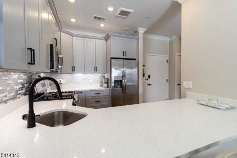 302 Fischer Court Rockaway NJ 07866