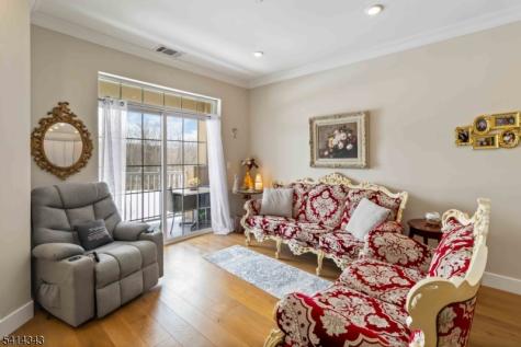 302 Fischer Court Rockaway NJ 07866
