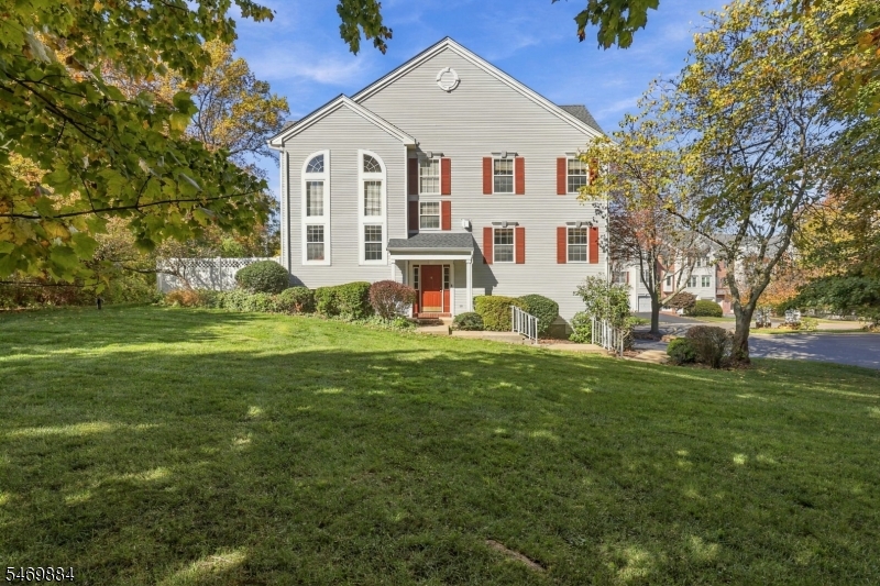 10 Knox Court Bernards NJ 07920