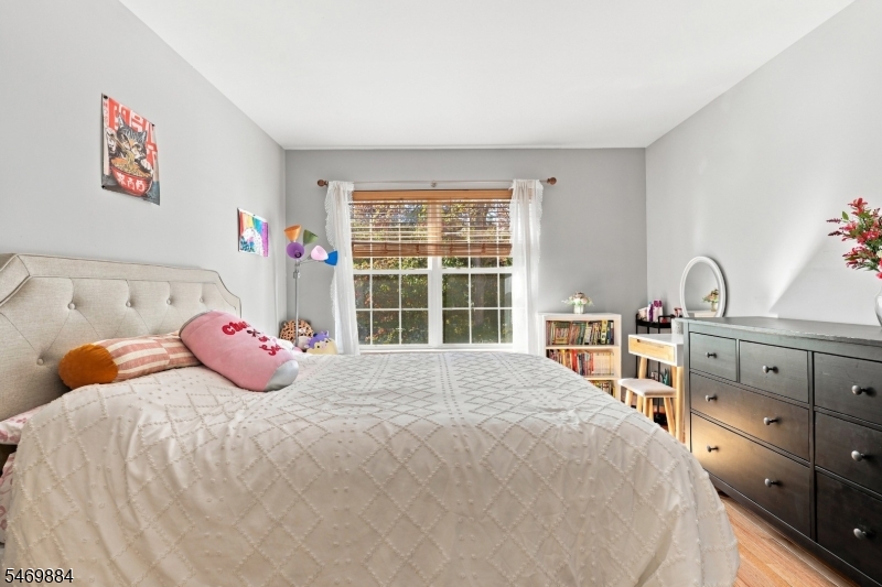 10 Knox Court Bernards NJ 07920