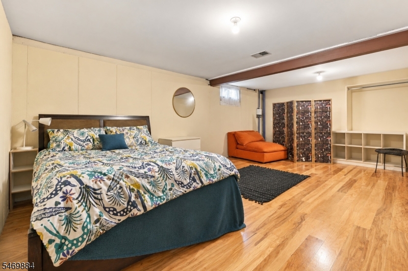 10 Knox Court Bernards NJ 07920