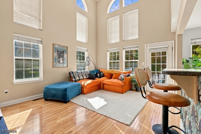 10 Knox Court Bernards NJ 07920