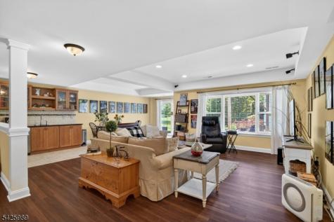 411 Sergeant Drive Lambertville NJ 08530
