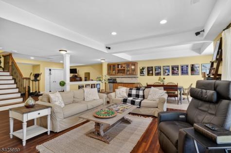 411 Sergeant Drive Lambertville NJ 08530