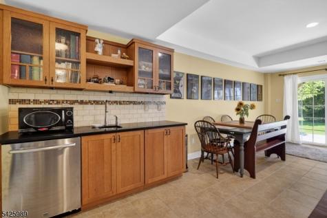 411 Sergeant Drive Lambertville NJ 08530