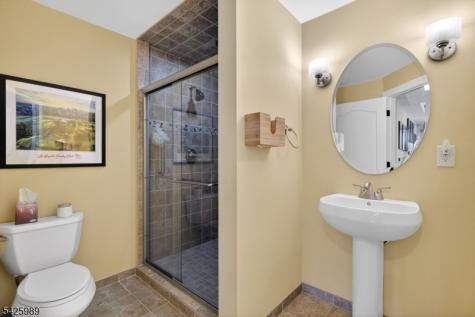411 Sergeant Drive Lambertville NJ 08530