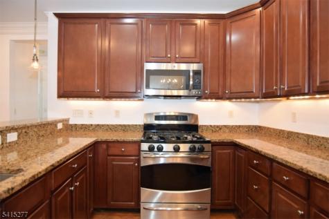 369 Victoria Drive Bridgewater NJ 08807