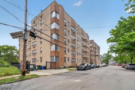 19 Lyons Avenue Newark NJ 07112