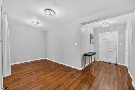 19 Lyons Avenue Newark NJ 07112
