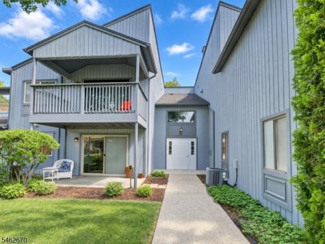 196 Drake Lane Roxbury NJ 07852