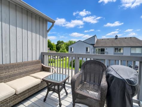 196 Drake Lane Roxbury NJ 07852