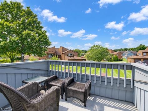 196 Drake Lane Roxbury NJ 07852