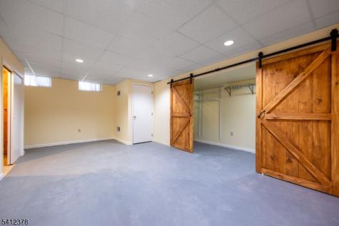 7 Lake Court Raritan NJ 08822