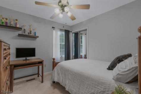 11 Hampton Court Bernards NJ 07920