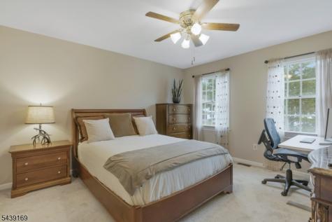 11 Hampton Court Bernards NJ 07920