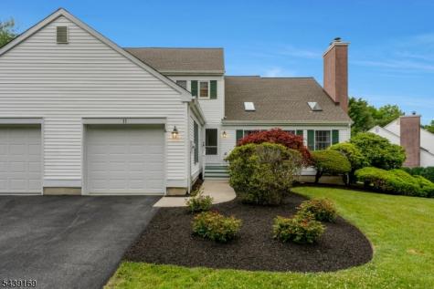 11 Hampton Court Bernards NJ 07920