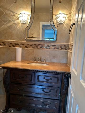 1026 Castle Road Mahwah NJ 07430