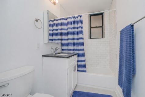 803 Avenue A Bayonne NJ 07002