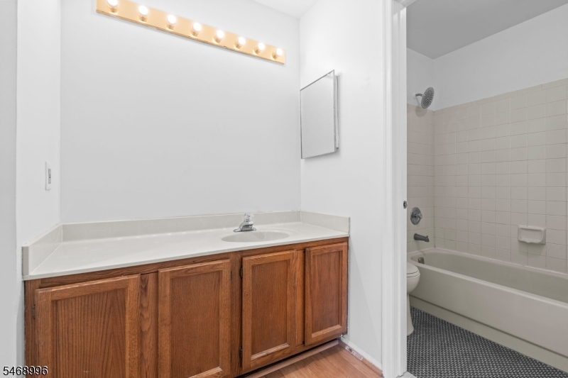 348 Smithwold Road Franklin NJ 08873