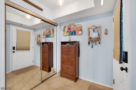 19 Meadowview Drive Clinton NJ 08801