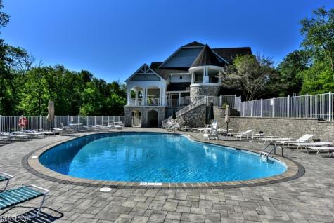 509 Chatfield Drive Pequannock NJ 07444