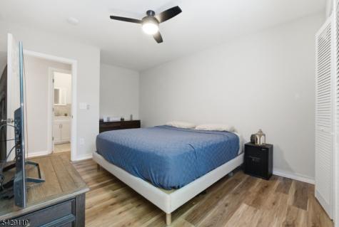 462 River Road Nutley NJ 07110