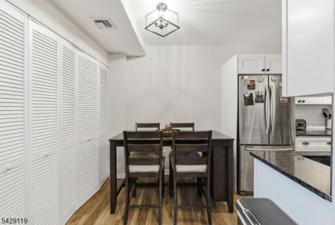 462 River Road Nutley NJ 07110