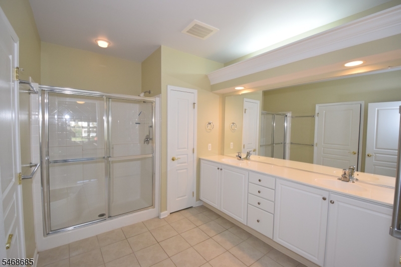 6208 Westover Way Franklin NJ 08873