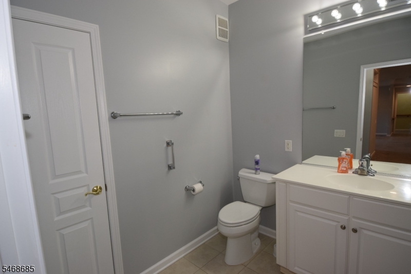 6208 Westover Way Franklin NJ 08873
