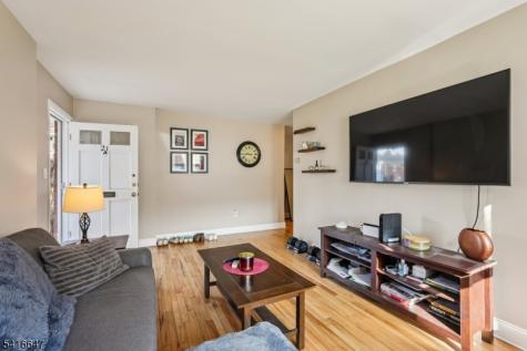 21 Colonial Drive Little Falls NJ 07424