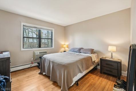 21 Colonial Drive Little Falls NJ 07424