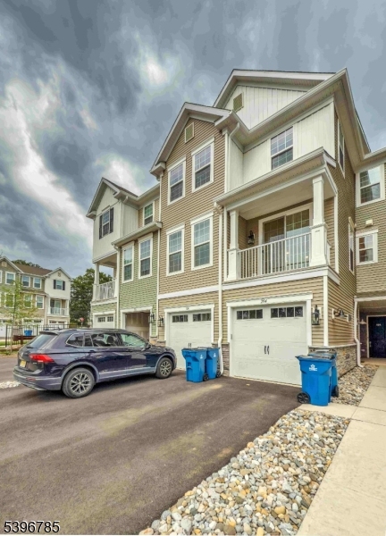 204 Honeysuckle Lane Warren NJ 07059