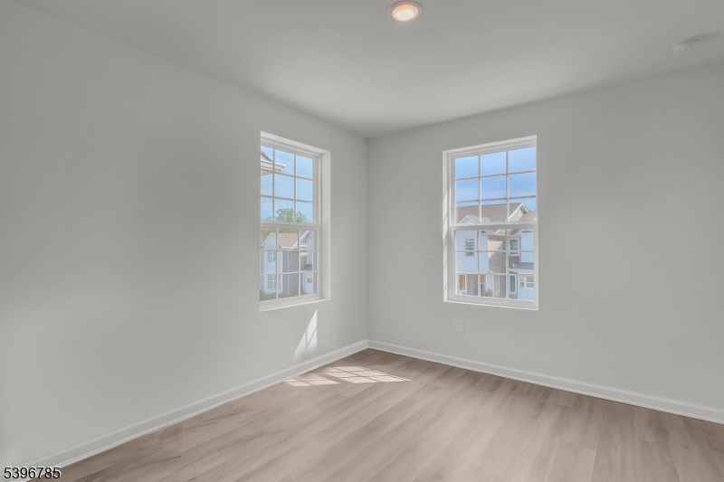 204 Honeysuckle Lane Warren NJ 07059