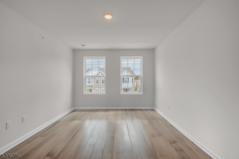 204 Honeysuckle Lane Warren NJ 07059