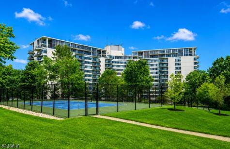 1 Claridge Drive Verona NJ 07044